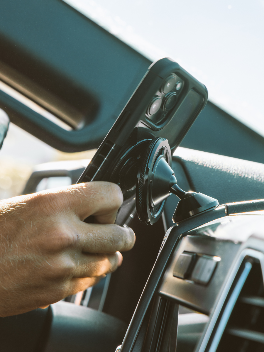 he right car dash phone holder could be the answer to keeping you from being a distracted driver on the roadways.