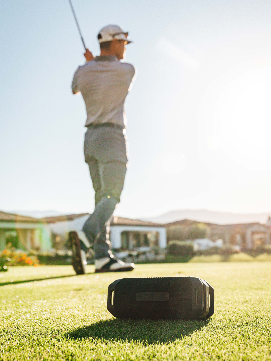 g-rok pro magnetic bluetooth golf speaker