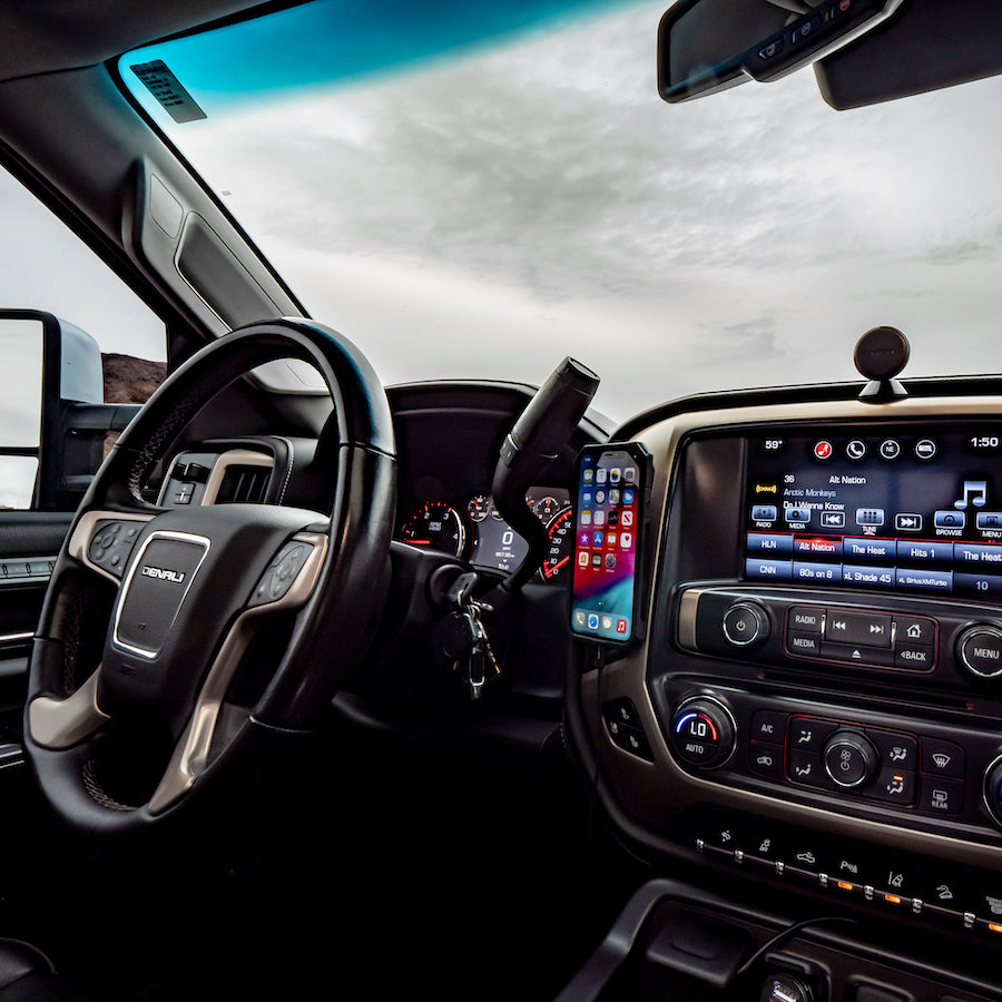 ROKFORM Swivel Dash Phone Mount in GMC Sierra Denali Truck