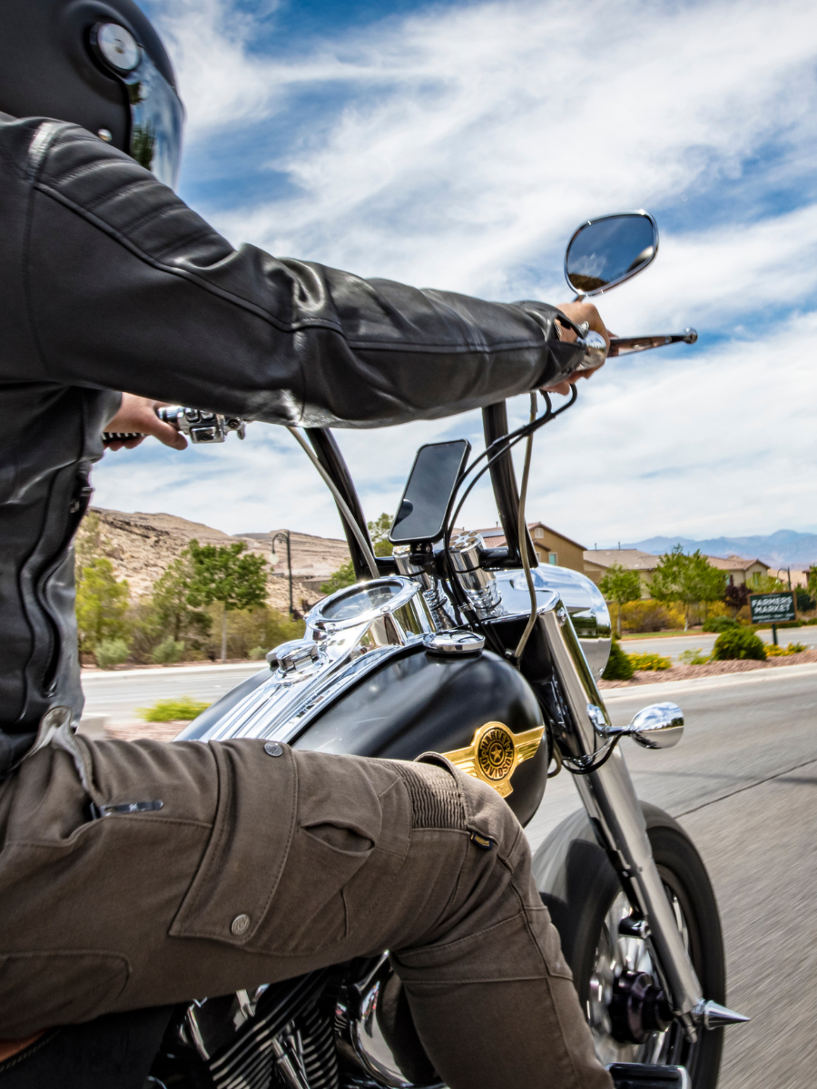 Soporte de móvil para moto: circula sin problemas